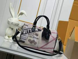 Picture of Louis Vuitton Handbags _SKUfw216011526fw